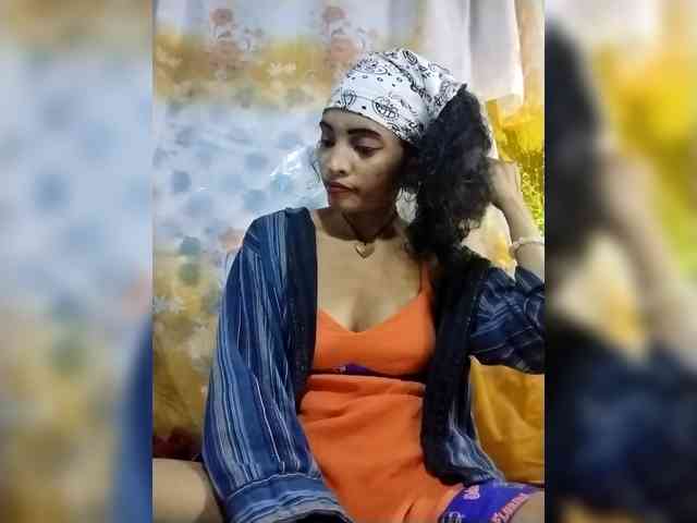 Shanya12 webcam