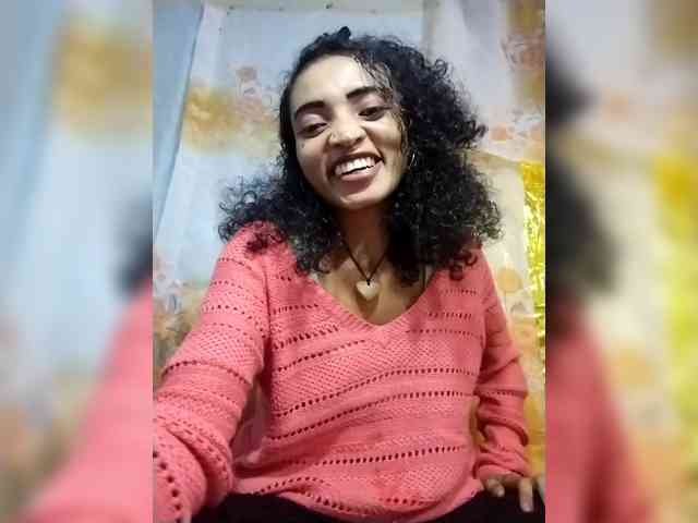 Shanya12 webcam