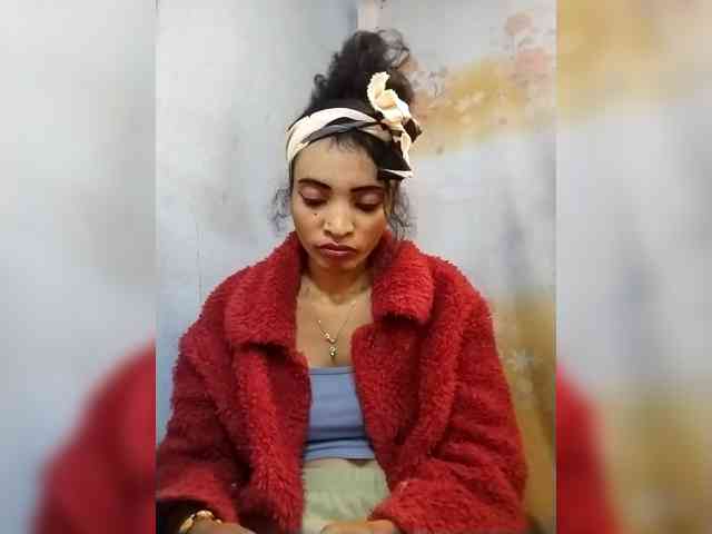 Shanya12 webcam