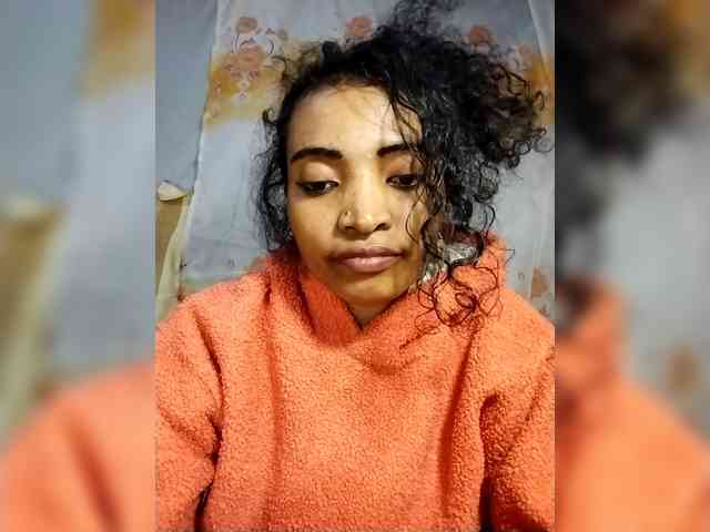 Shanya12 webcam