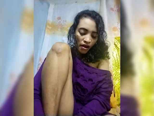 Shanya12 webcam