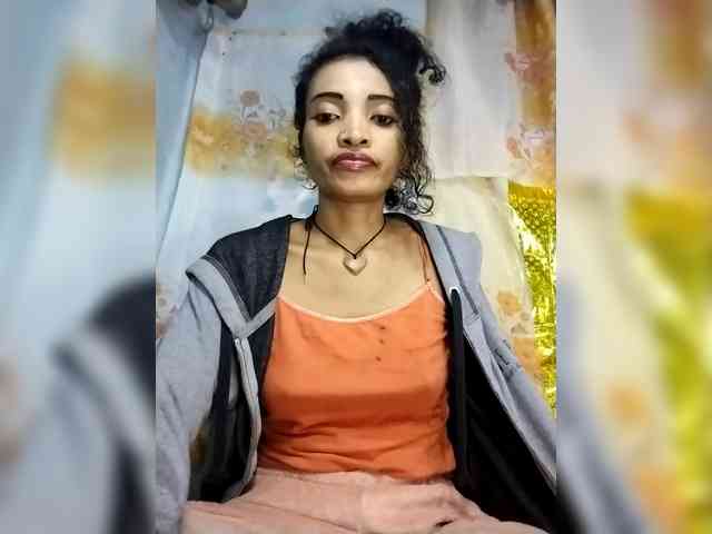 Shanya12 webcam