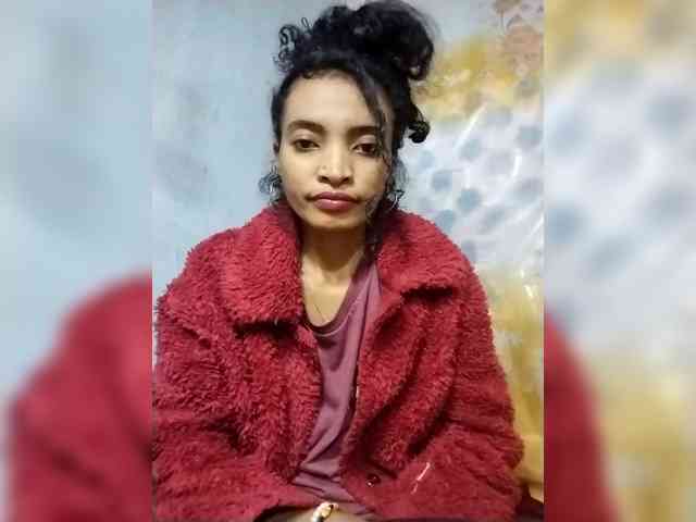 Shanya12 webcam