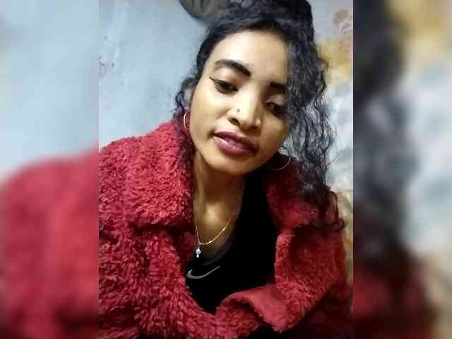 Shanya12 webcam