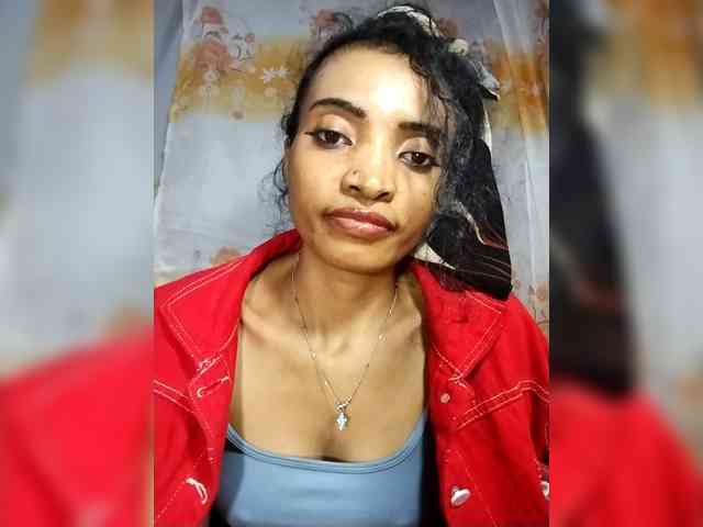 Shanya12 webcam