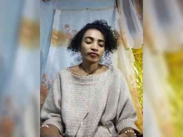 Shanya12 webcam