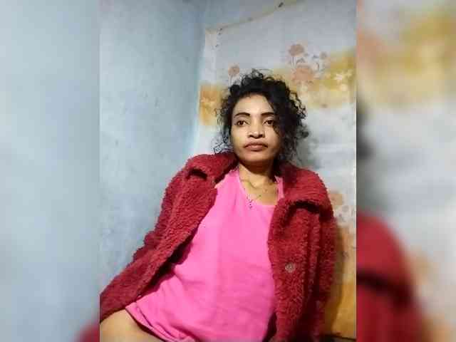 Shanya12 webcam