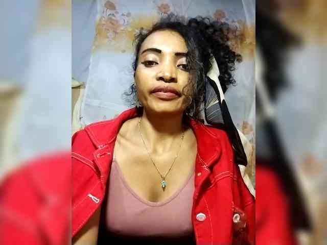 Shanya12 webcam