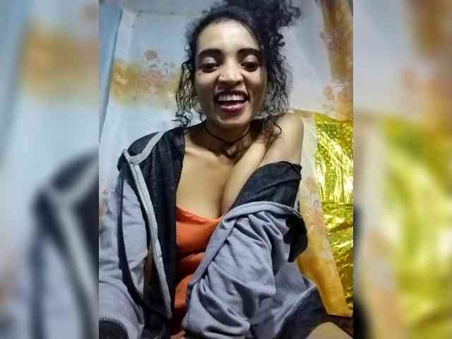 Shanya12 webcam
