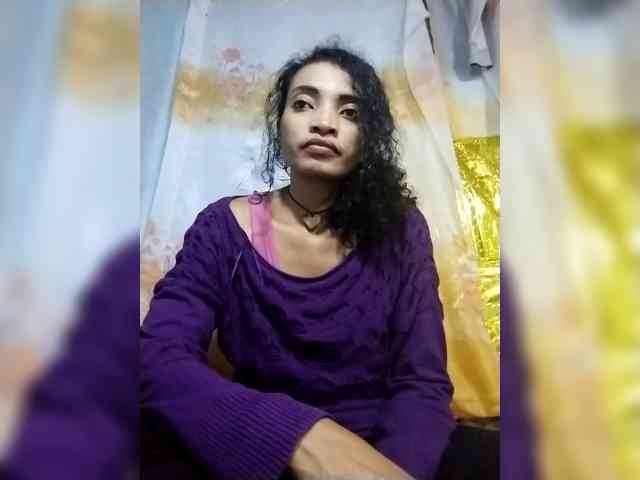 Shanya12 webcam