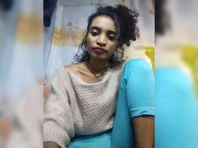 Shanya12 webcam