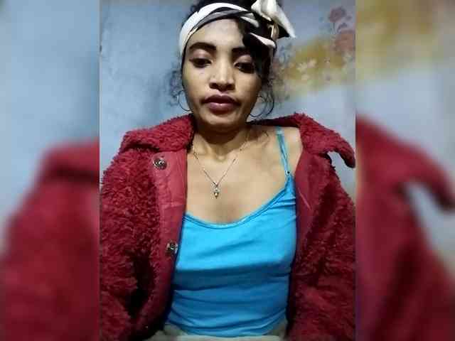 Shanya12 webcam