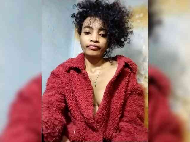Shanya12 webcam