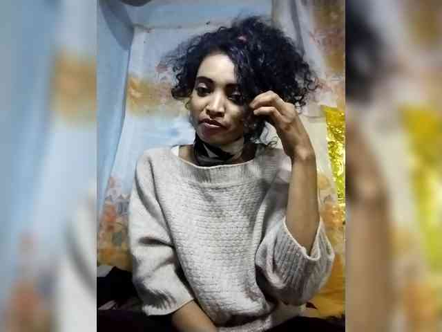 Shanya12 webcam