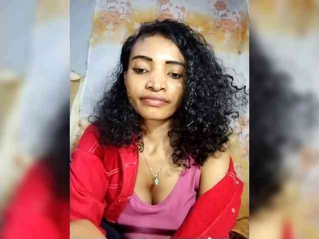 Shanya12 webcam