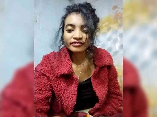 Shanya12 webcam