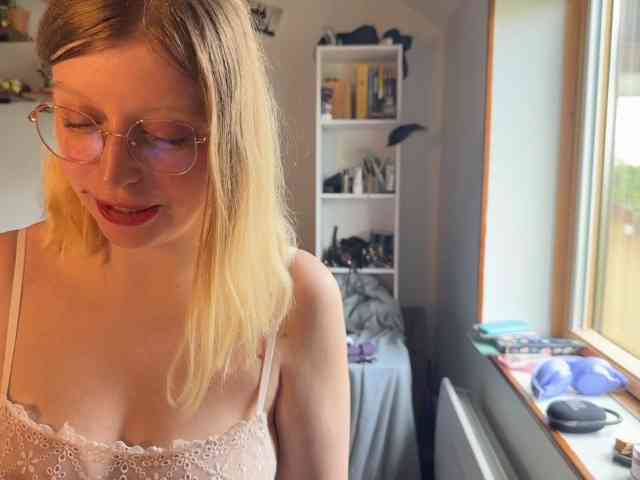 GoddAssTeti webcam