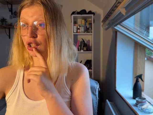 GoddAssTeti webcam