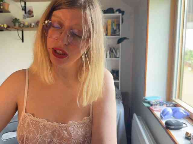 GoddAssTeti webcam