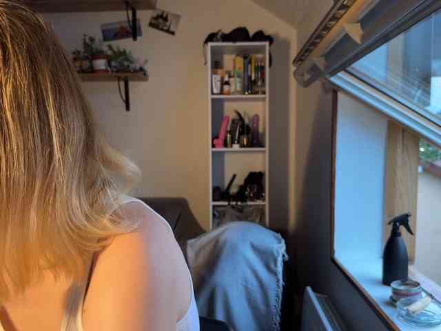 GoddAssTeti webcam