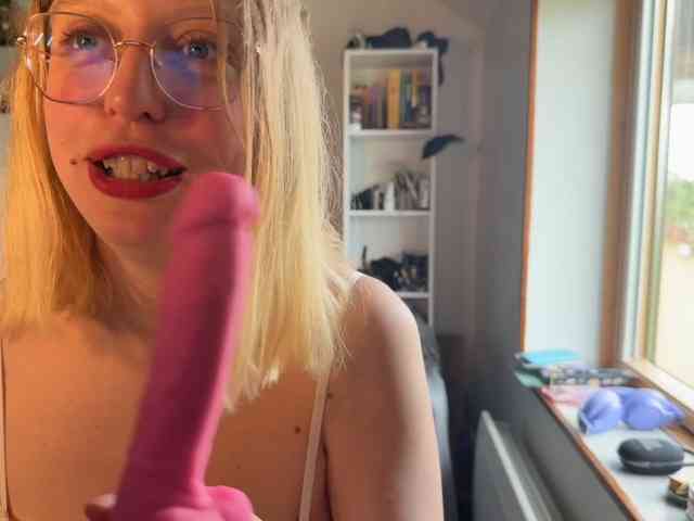 GoddAssTeti webcam