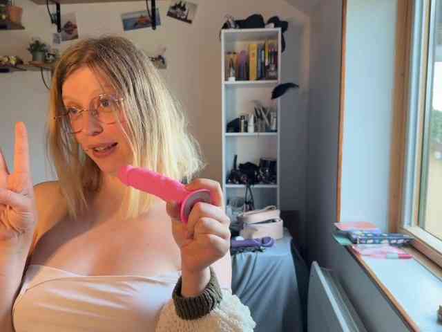 GoddAssTeti webcam