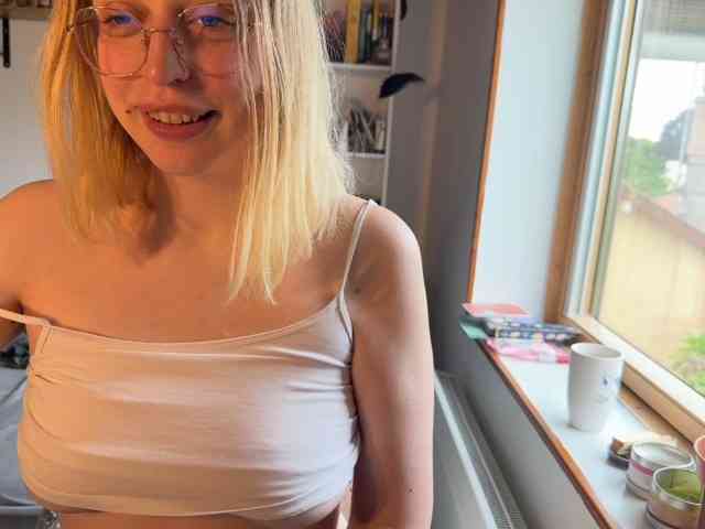 GoddAssTeti webcam