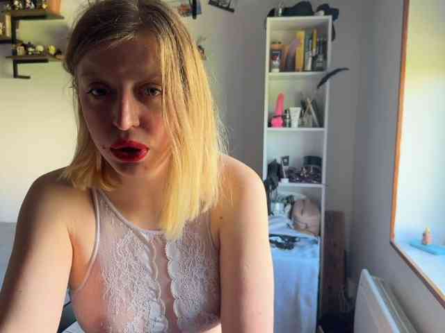 GoddAssTeti webcam