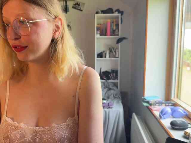GoddAssTeti webcam