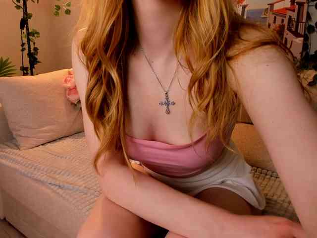 BellaBrow webcam