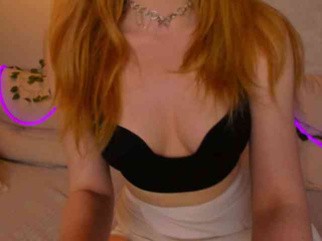 BellaBrow webcam