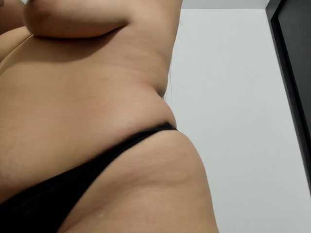 emily118 live webcam show