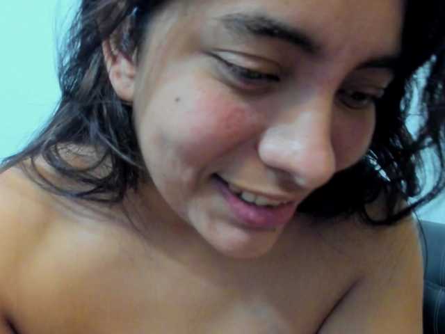 emily118 live cam on BongaCams