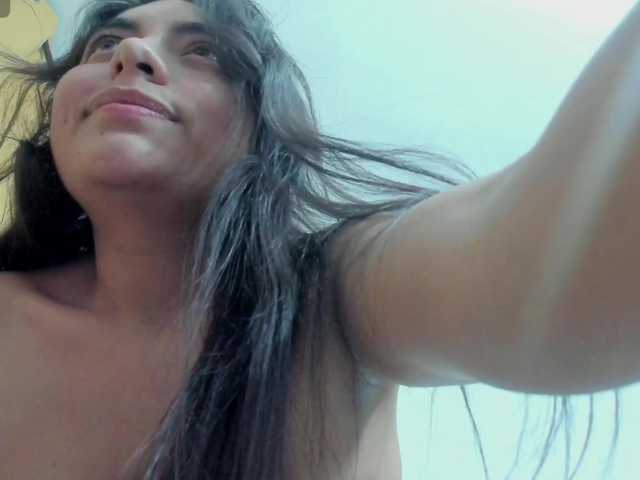 emily118 live cam preview