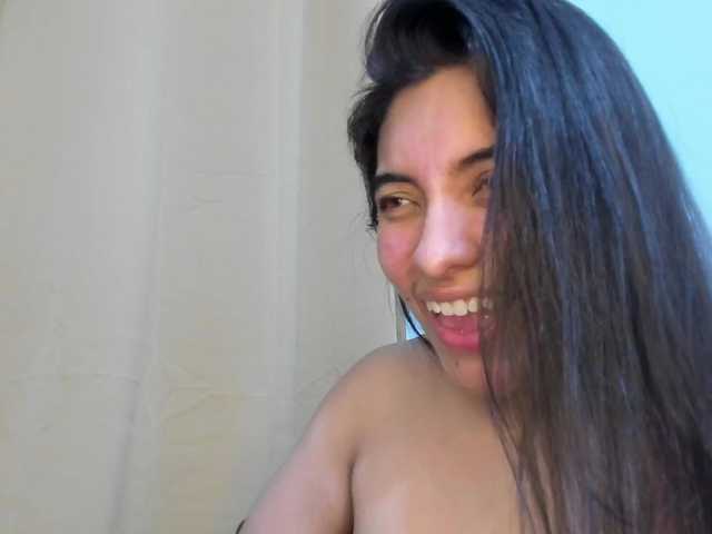 emily118 live cam on BongaCams