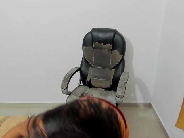 emily118 live webcam show