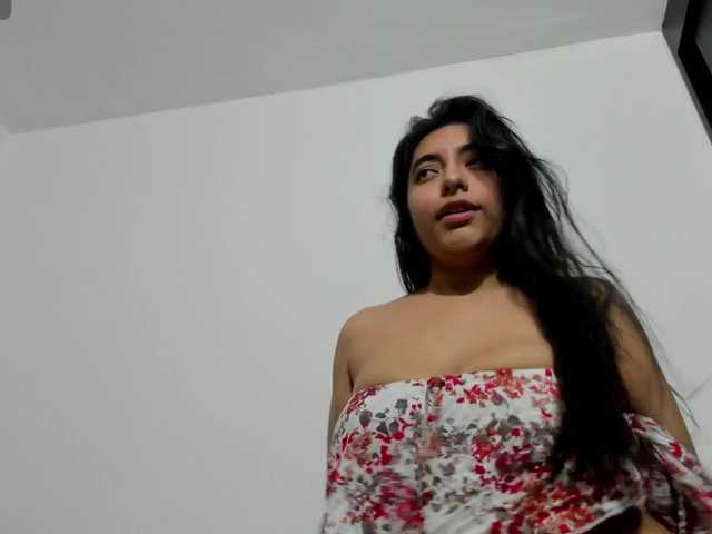 emily118 live cam on BongaCams