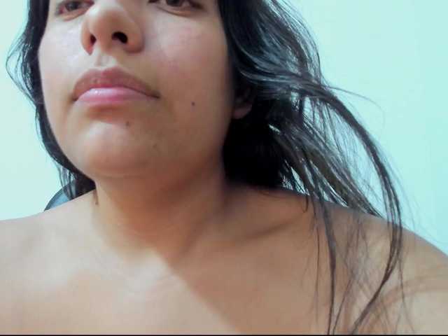 emily118 live cam on BongaCams