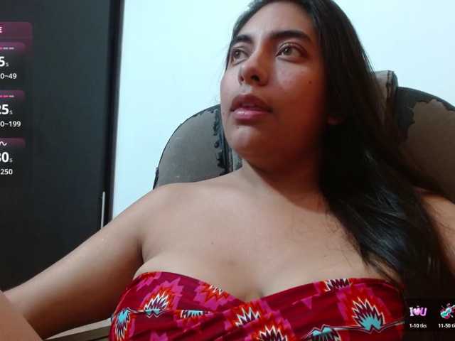 emily118 live cam on BongaCams
