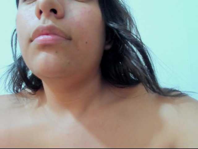 emily118 live webcam show