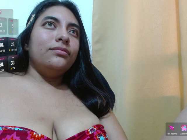 emily118 live cam on BongaCams
