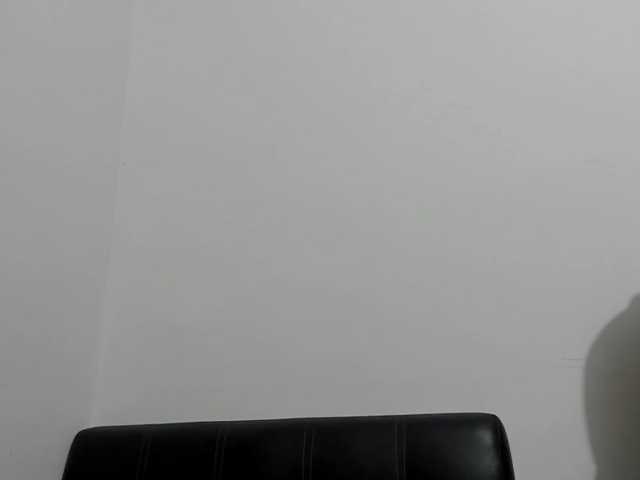 emily118 live cam on BongaCams