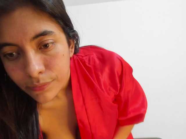 emily118 live cam on BongaCams