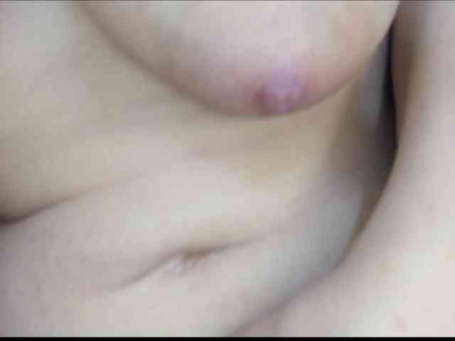 emily118 Live Webcam on BongaCams