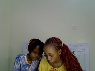 CozyCoupleVibes's Live Webcam