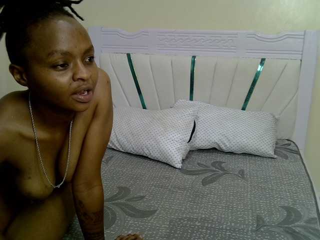 Sex chat gratuit in direct cu CozyCoupleVibes pe BongaCams