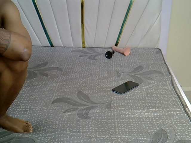 CozyCoupleVibes live cam on BongaCams