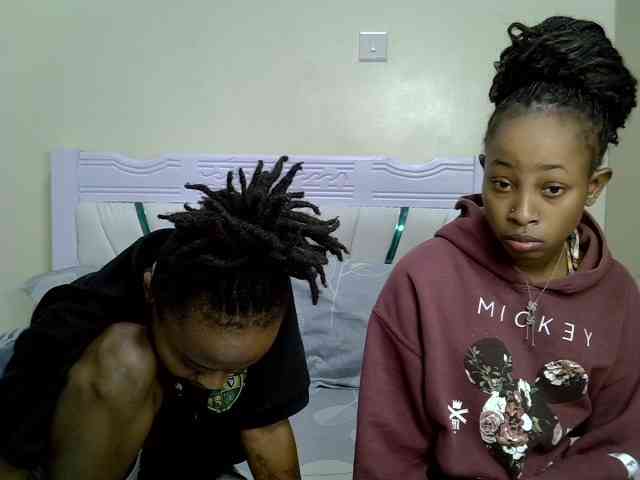 CozyCoupleVibes