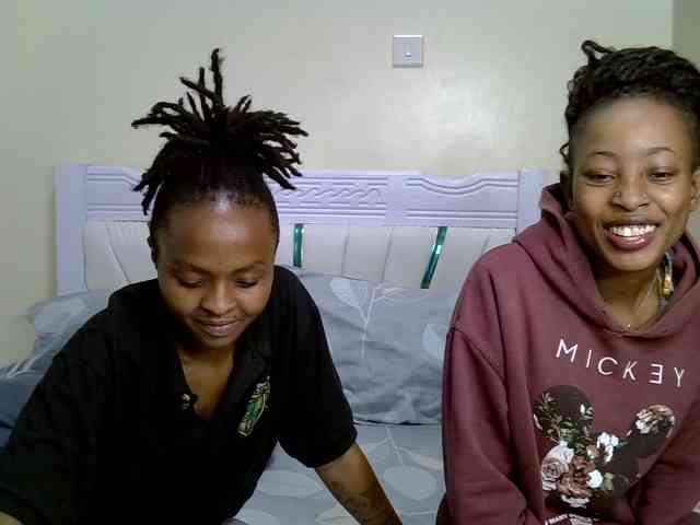 CozyCoupleVibes
