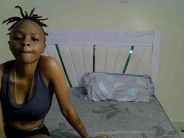 CozyCoupleVibes webcam